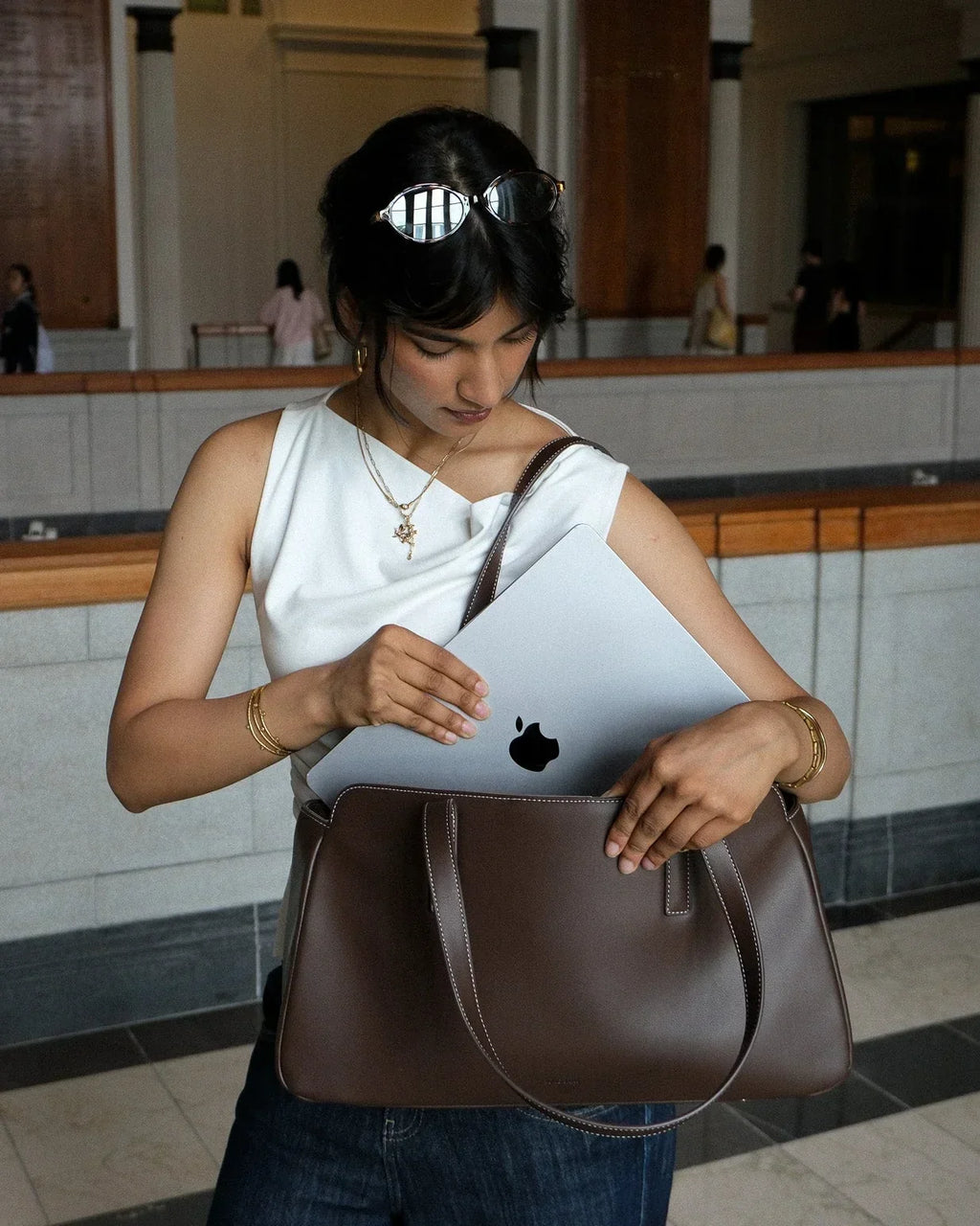 The Kai Tote - Black